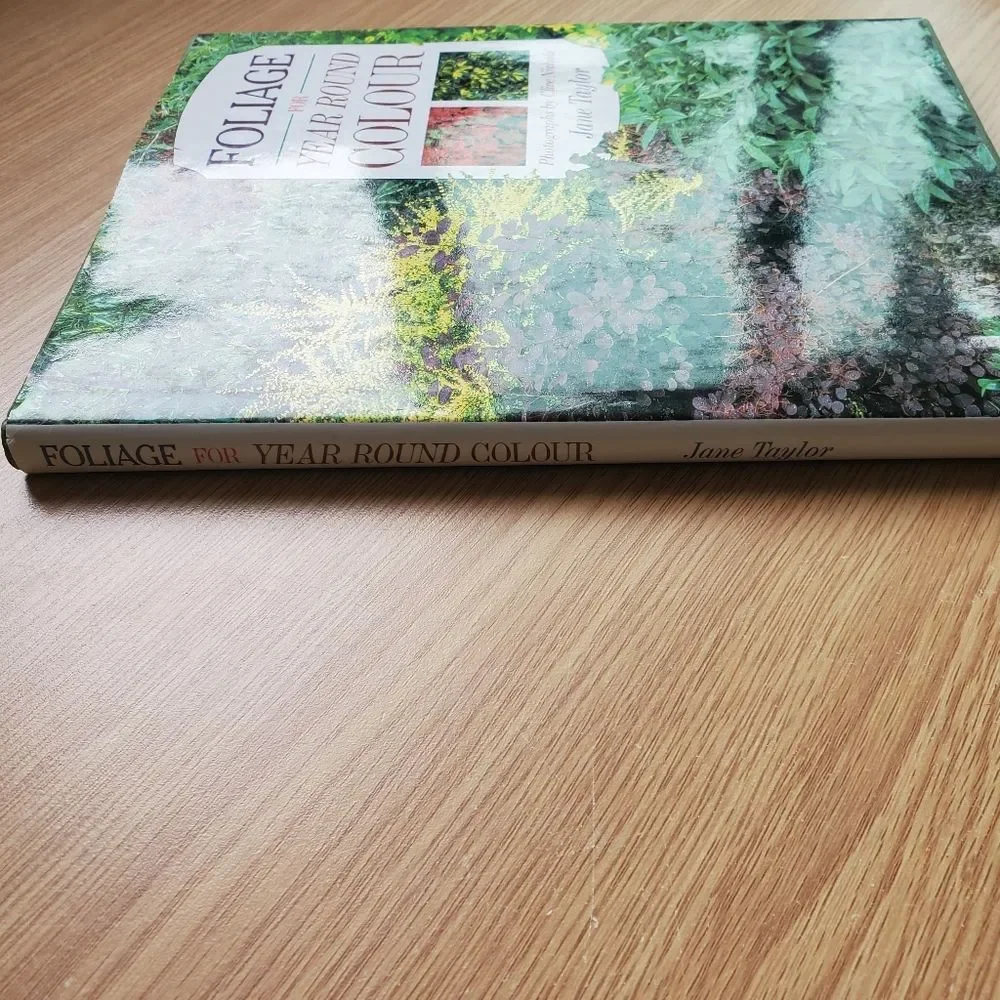 Vintage Foliage for Year Round Colour Hardcover Coffee Table Decor‎ Book